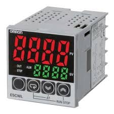 Bộ điều khiển nhiệt độ E5CWL-Q1TC AC100-240 hiệu Omron