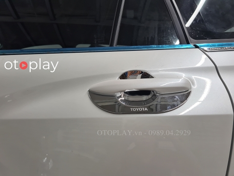 Hõm tay cửa Corolla Cross