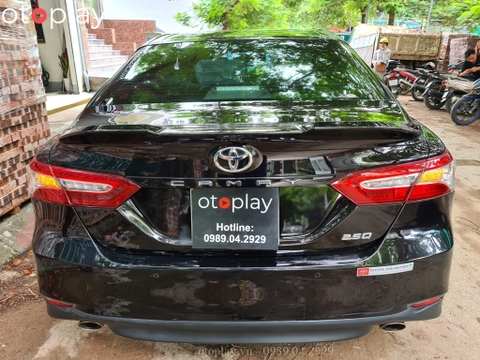 Đuôi gió TRD xe Camry