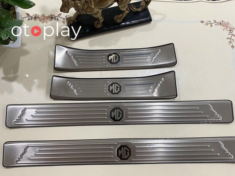 Nẹp bước chân MG ZS