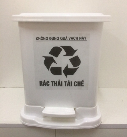 Thùng rác nhựa y tế 30 lít màu trắng