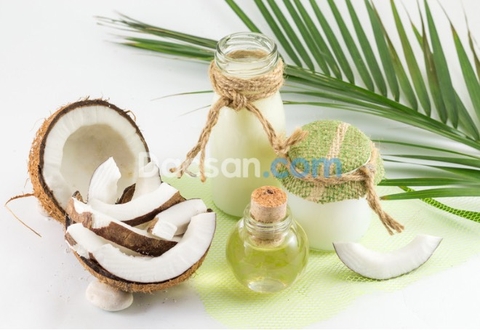 Chăm sóc tóc đẹp với dầu dừa Bến Tre