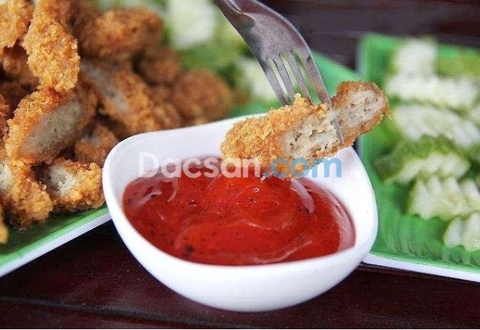 Những điều cần biết về kinh doanh món ăn vặt nem chua rán