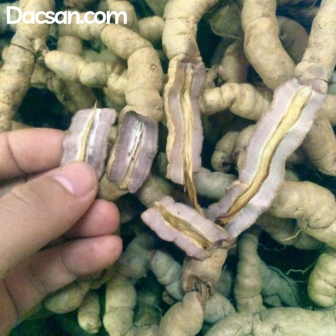 PHÂN BIỆT DỄ DÀNG BA KÍCH TÍM VÀ BA KÍCH TRẮNG KHI NGÂM RƯỢU