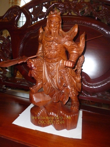 Quan Công (Gỗ hương, cao 50cm)