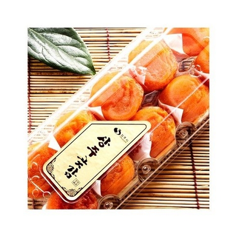 Chọn hồng dẻo hàn quốc hộp 10 quả làm quà dịp gì cho phù hợp?