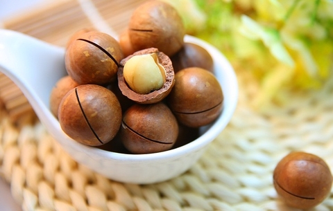 Bà bầu ăn gì để sinh con thông minh