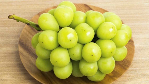 Tác dụng tuyệt vời khi ăn quả nho xanh sữa Hàn Quốc hằng ngày