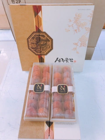 Hồng Hàn Quốc hộp 28 quả
