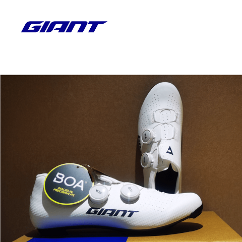 Giày xe đạp can Road GIANT STARLIGHT CF