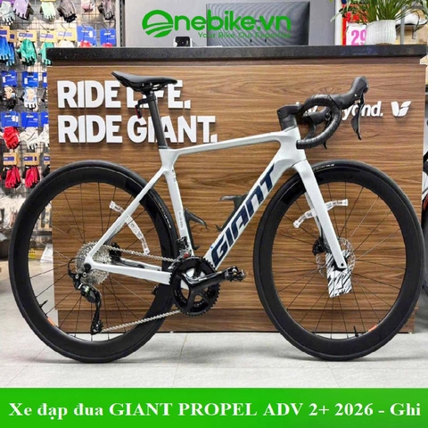 Xe đạp đua GIANT PROPEL ADV 2+ 2026
