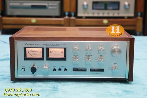 Cảm nhận về Amply Accuphase E202