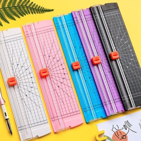 Bàn cắt giấy mini A4