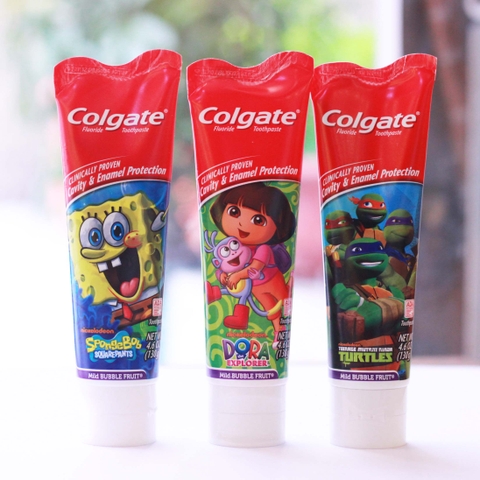 Kem đánh răng Colgate dành cho trẻ em Mỹ 130gr