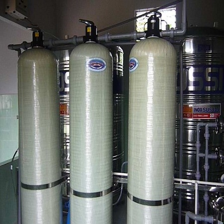 Dây chuyền lọc nước tinh khiết bán tự động 750l/h