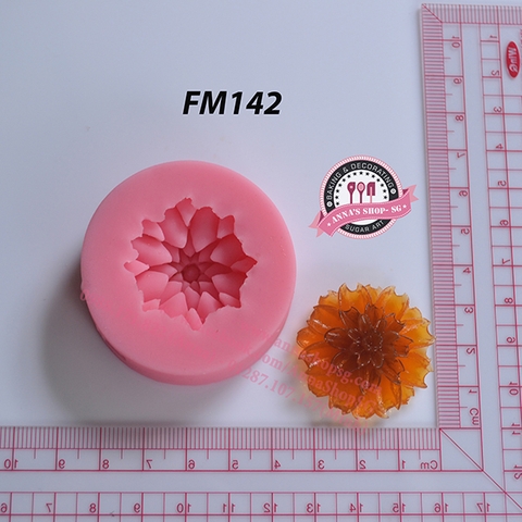 KHUÔN CÚC NHÍ FM142