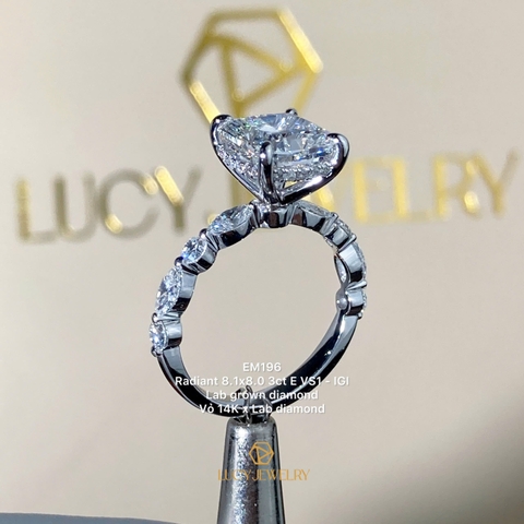 EM196 - Nhẫn cầu hôn, radiant cut, 3 carat - Lucy Jewelry
