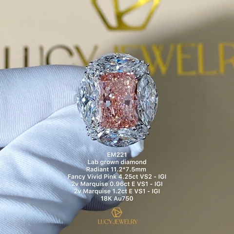 EM221 - Nhẫn cầu hôn, radiant cut, 4.2 carat - Lucy Jewelry