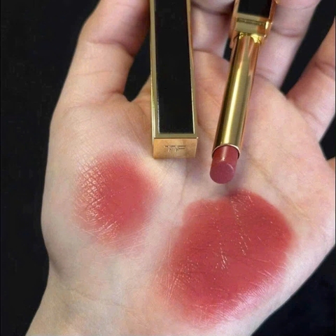 Son Tom Ford Slim Lip Color Shine – Màu 152 Rose Corset (Hồng đào)