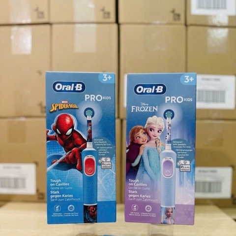 Bàn chải điện oral B cho bé 3y+ Đức- mẫu mới