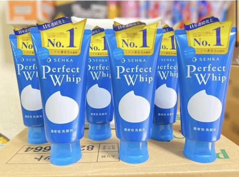 Sữa rửa mặt Perfect Whip Tuýp 120g - Nhật