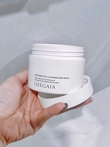 Sáp tẩy trang sạch sâu, siêu lành tính Shegaia