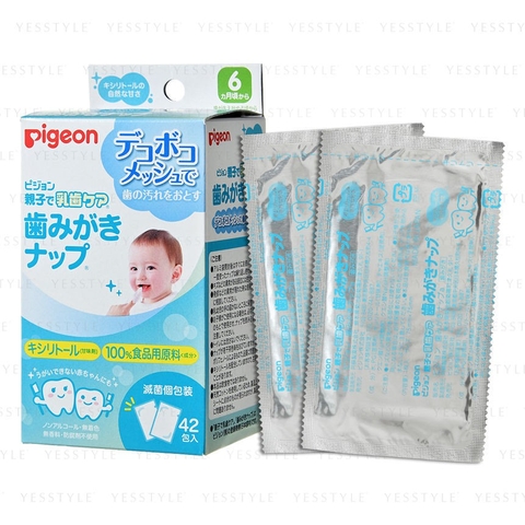 Giấy lau răng Pigeon 42 tờ - hương dâu - Nhật