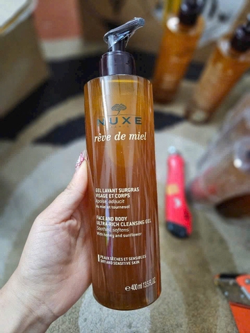 Gel Tắm Và Rửa Mặt Nuxe Chiết Xuất Mật Ong Reve De Miel Face and Body Ultra Rich Cleansing Gel 400ml