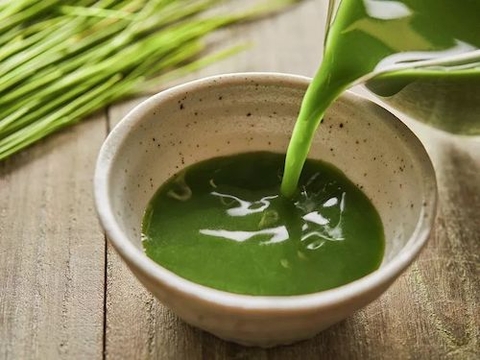 Bột nước ép trái cây & mầm lúa mạch Aojiru 72g (3g x 24 gói)- Nhật