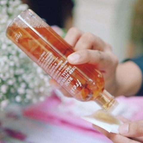 Nước hoa hồng Fresh Rose Deep Hydration Facial Toner - Mỹ