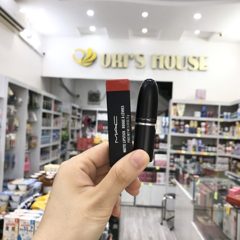 Son thỏi MAC Retro Matte Lipstick Lady Danger 607 đỏ cam - Pháp