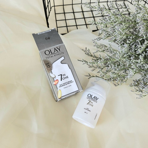Kem dưỡng ngày và đêm Olay Total Effects 7in1 50ml- Mỹ