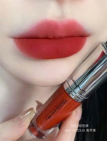 Son kem lì Mac Locked Kiss Ink 95 Vicious Rouge À Lèvres 24h 4ml fullbox