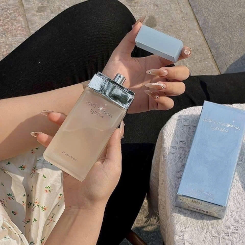 Nước hoa Dolce & Gabbana Light Blue Love is Love ETD 100ml - Ý