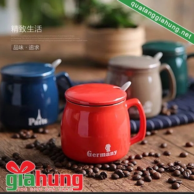 Cốc sứ pha cà phê