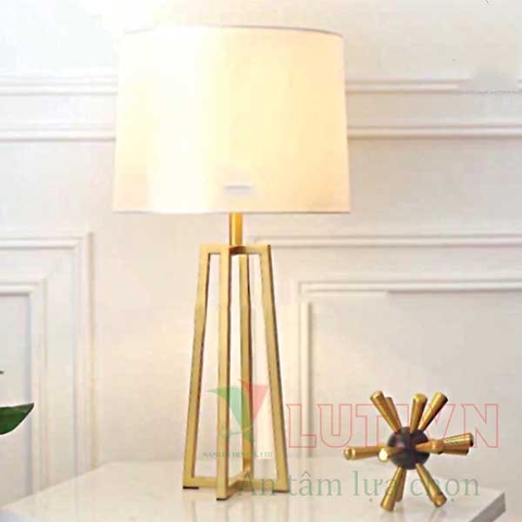 Đèn bàn xi đồng DB-500-21