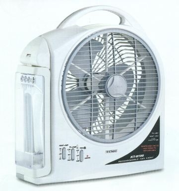Quạt sạc giá rẻ Kentom