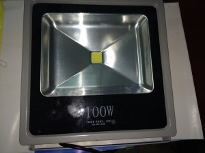 Fa led 100W vàng