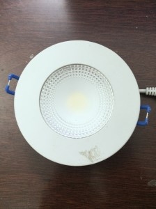 Led âm trần 10W V sâu