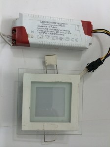 Led âm trần vuông 4W phân đoạn