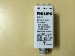 Mồi Philips vỏ nhựa trắng