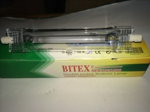 Bóng Metal 150W Bitex tim son