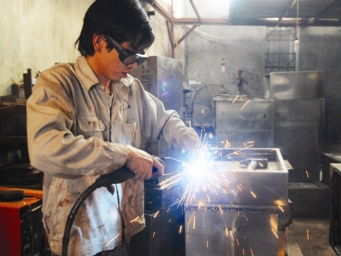 Đơn tuyển gia công cơ khí