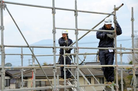 Đơn hàng thi công giàn giáo