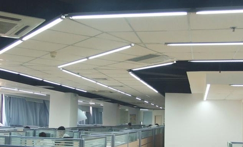 Cách thay thế và lắp đặt đèn tuýp huỳnh quang bằng đèn led tuýp