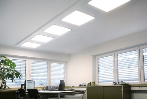Chiếu sáng không gian văn phòng với tấm trần panel led