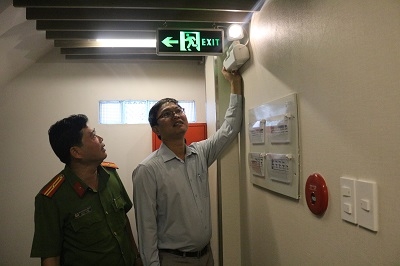 Hướng Dẫn Lắp Đặt Đèn Sự Cố Đạt Tiêu Chuẩn PCCC Cho Công Trình An Toàn