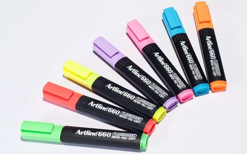 Bút Dạ Quang Artline 660 Vàng