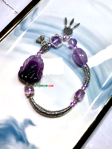 Vòng Tay Hồ Tiên Chúa