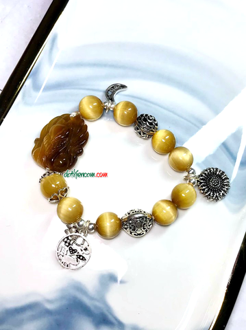 Vòng Tay Hồ Tiên Chúa